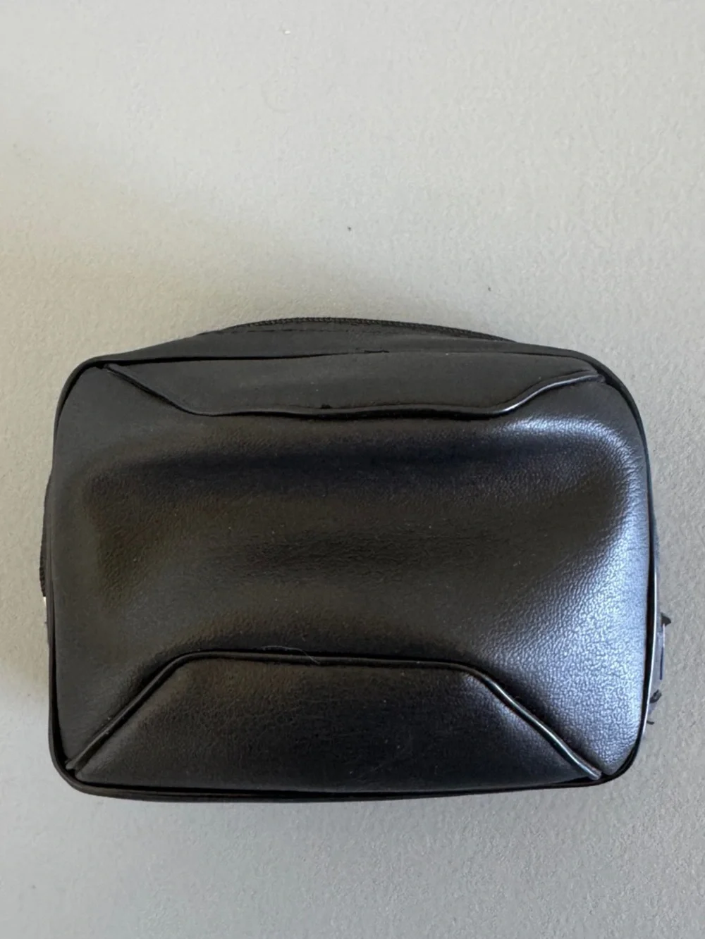 Polaroid Black 35mm AF Compact Camera with Wrist Strap and case WORKS
